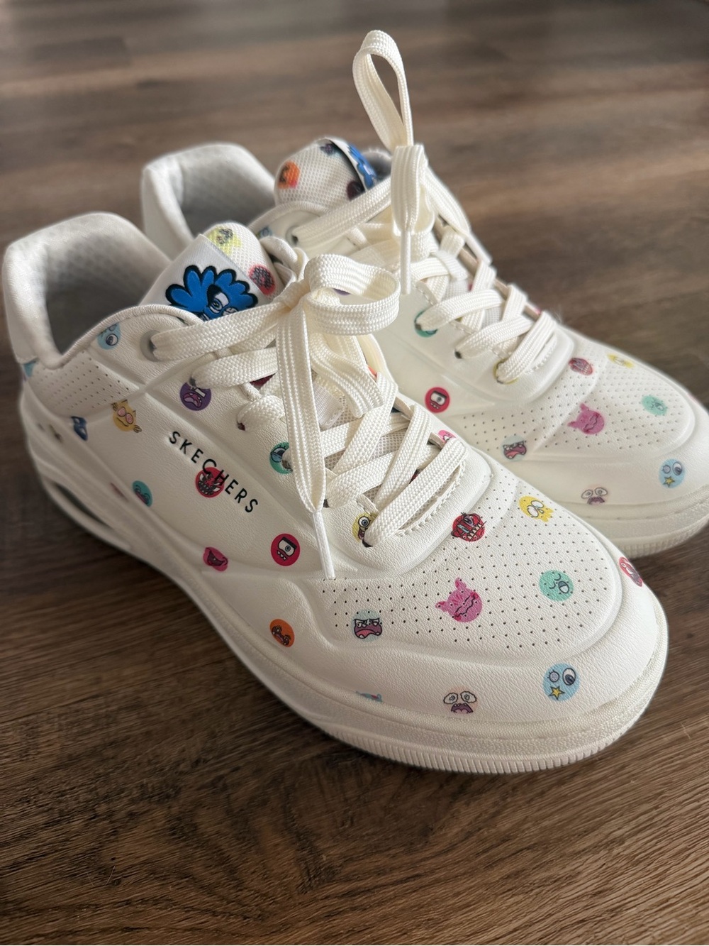 Skechers Emoji Limited Edition